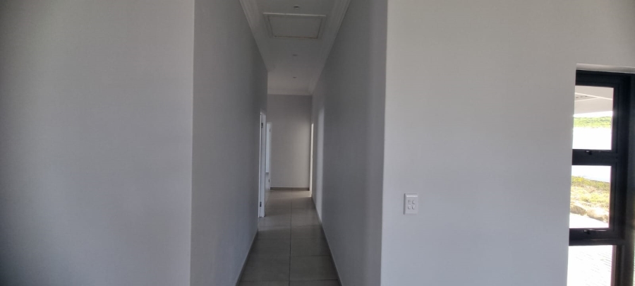 3 Bedroom Property for Sale in Laguna Hills Western Cape